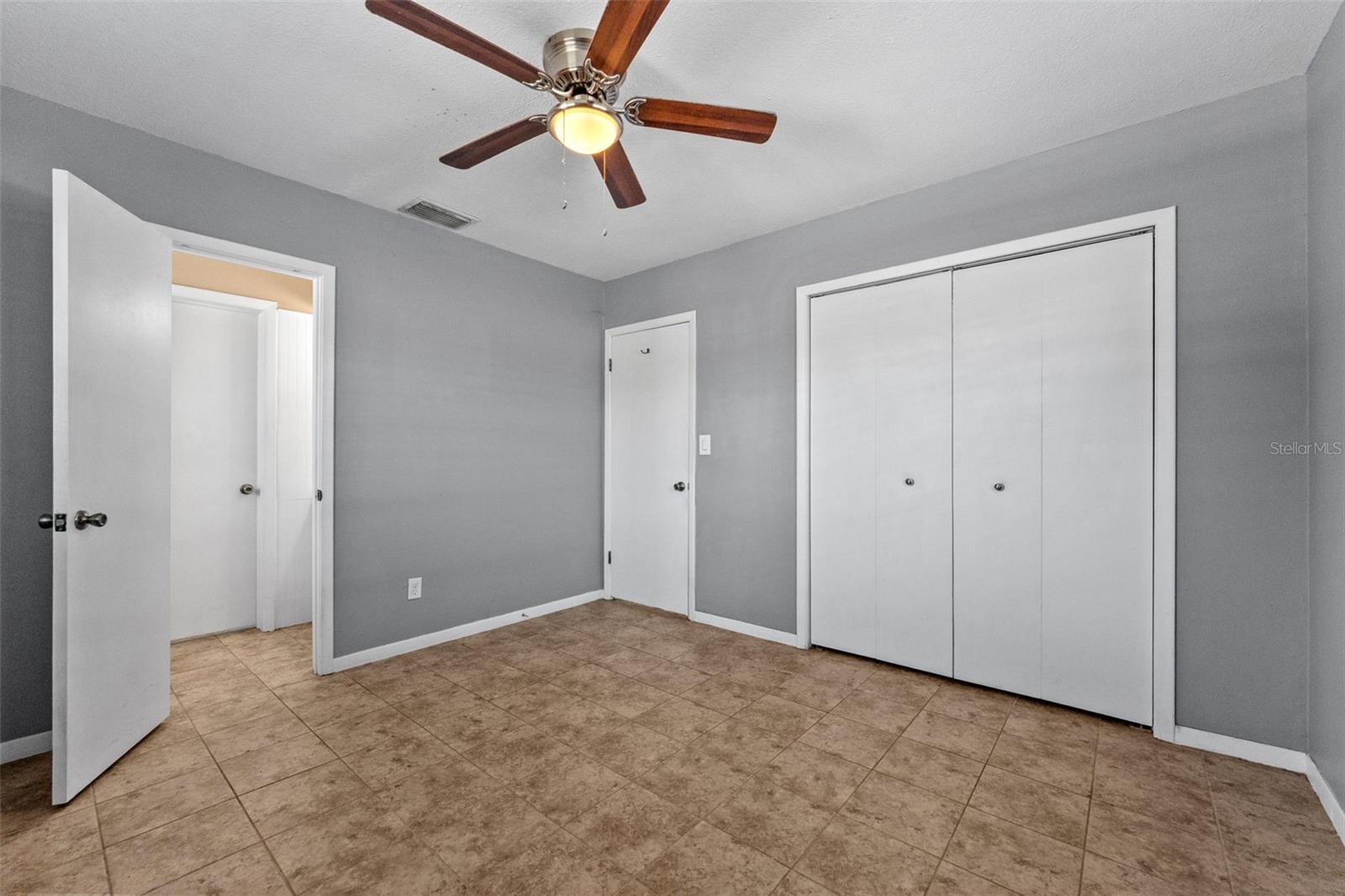 LAKEVIEW ESTATES 1ST ADD - Residential