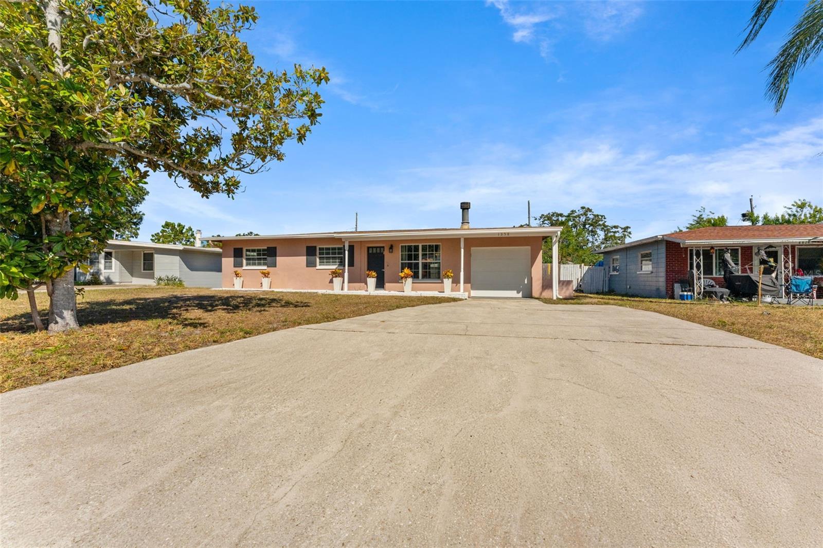 LAKEVIEW ESTATES 1ST ADD - Residential