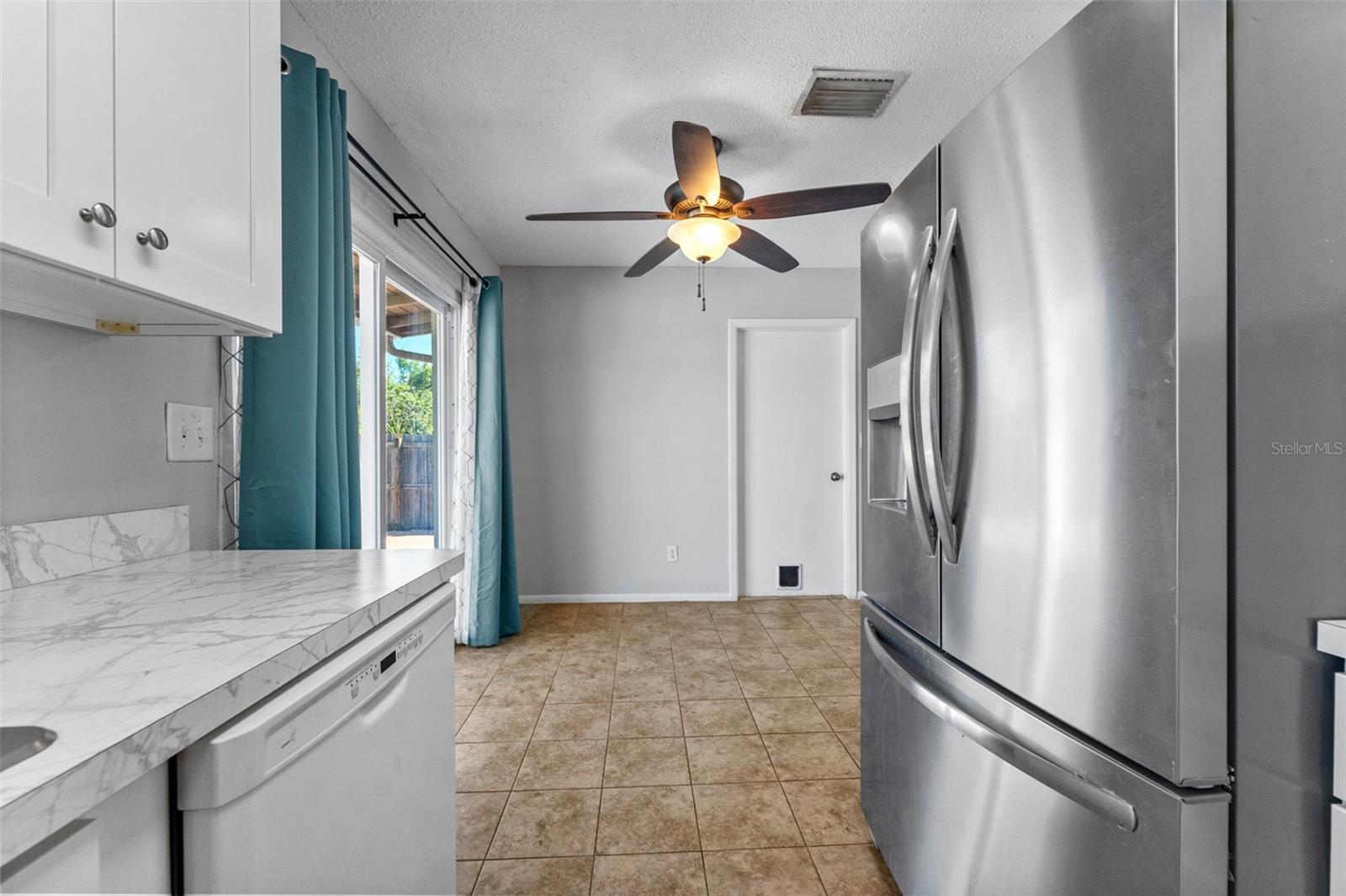 LAKEVIEW ESTATES 1ST ADD - Residential