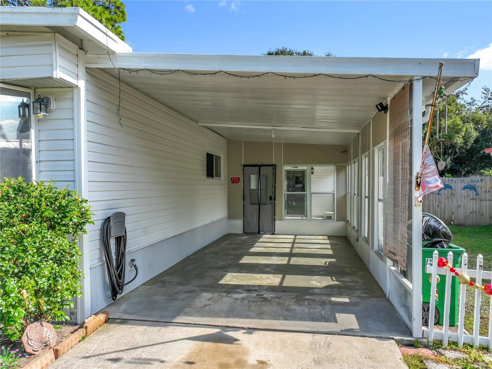 PAULANA EAST - Residential