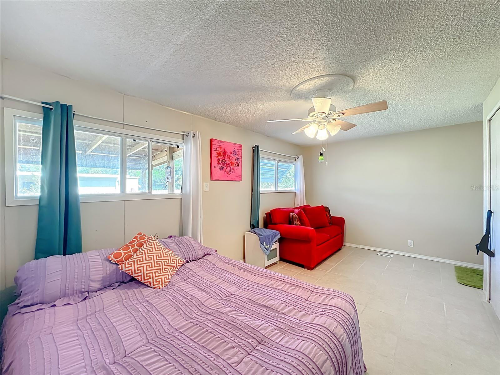 PAULANA EAST - Residential