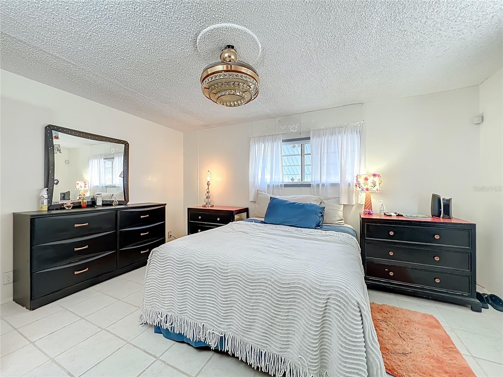 PAULANA EAST - Residential