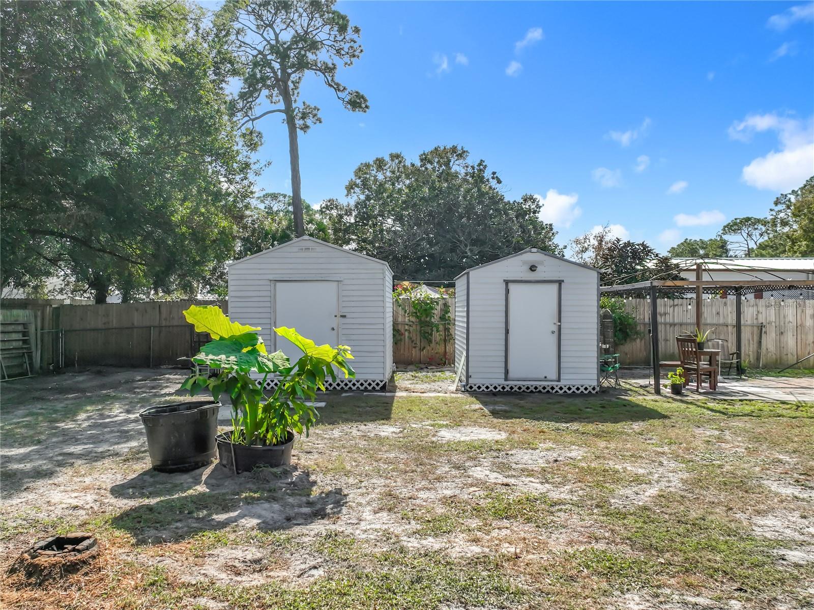 PAULANA EAST - Residential