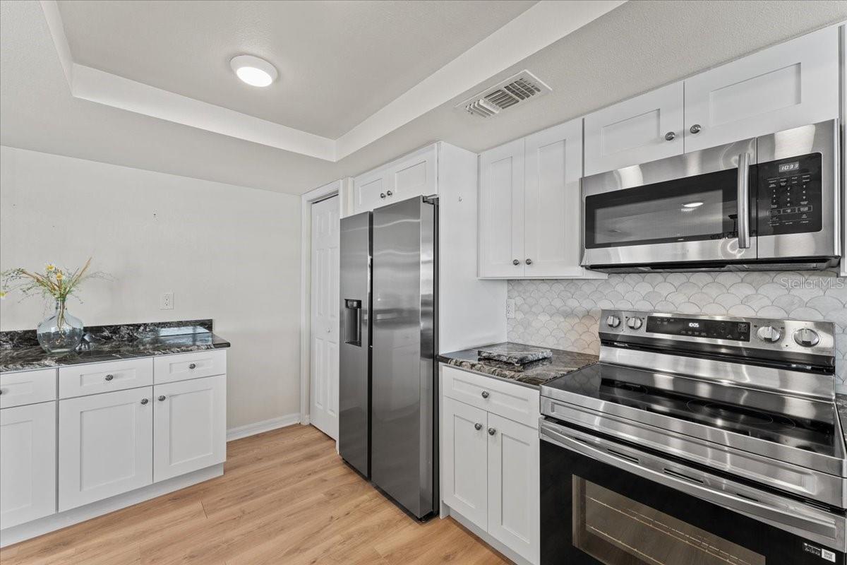 FLOR A MAR - Residential