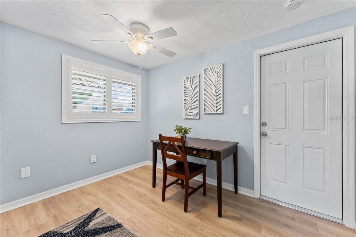 FLOR A MAR - Residential