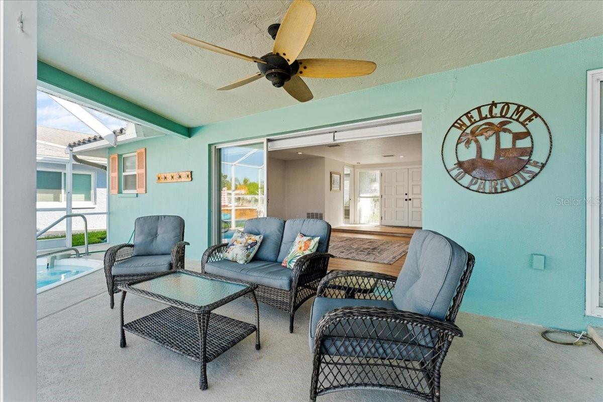 FLOR A MAR - Residential