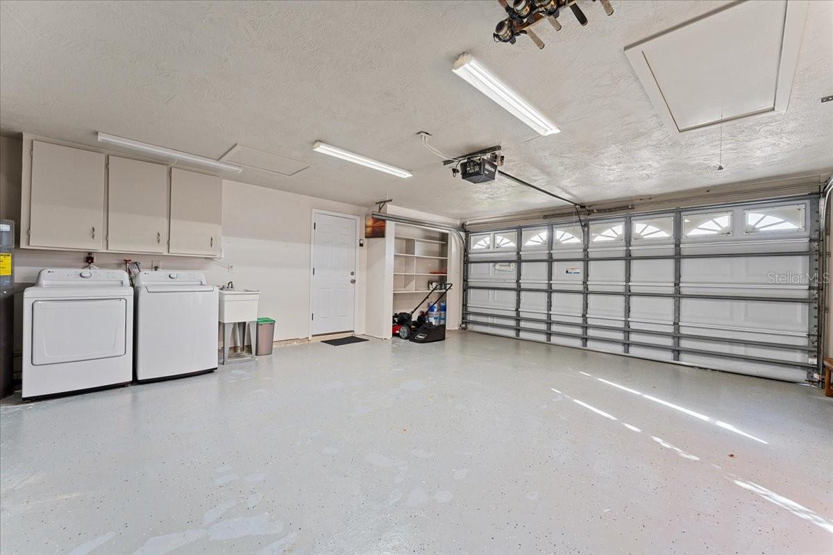 FLOR A MAR - Residential