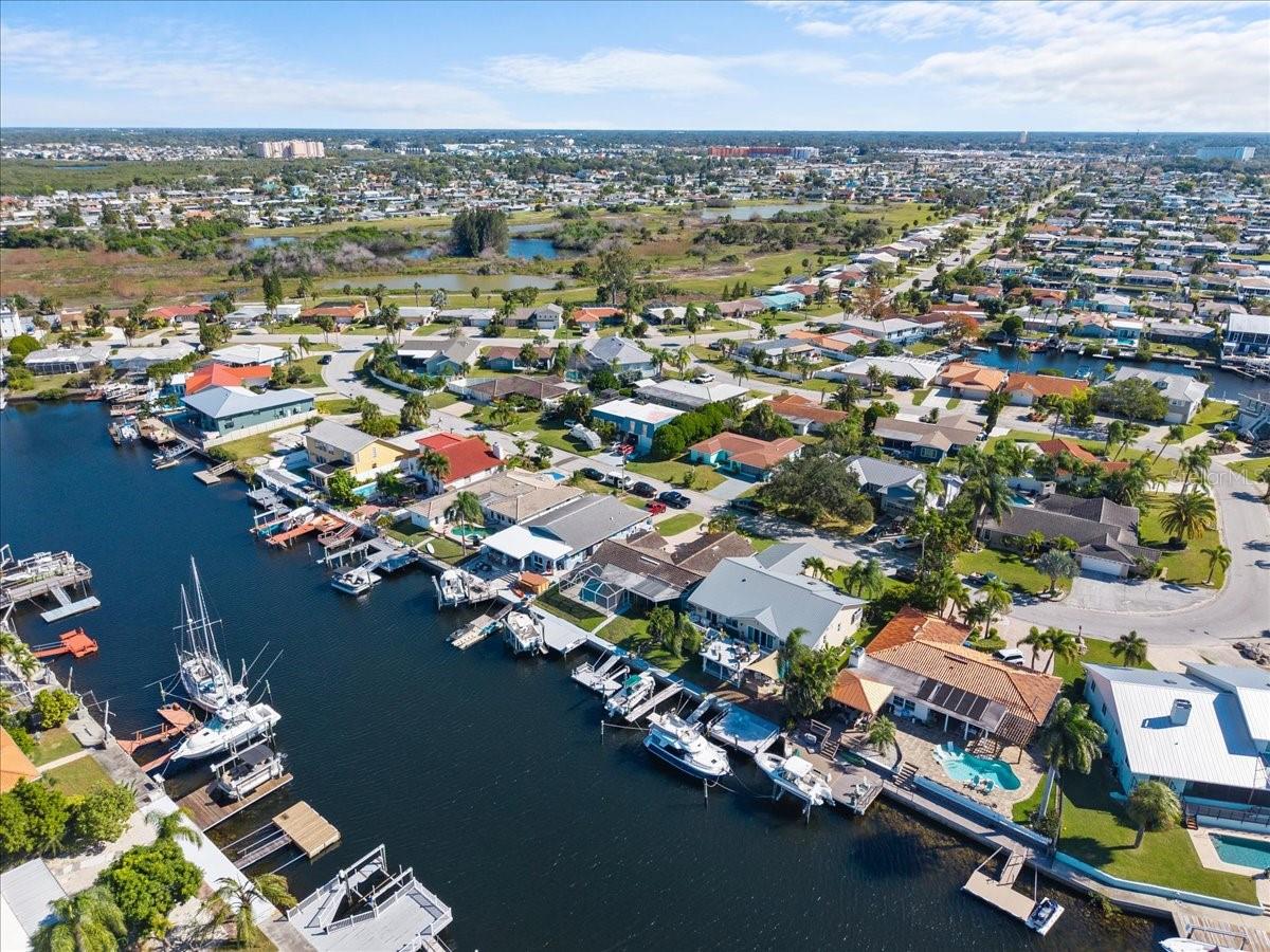 FLOR A MAR - Residential