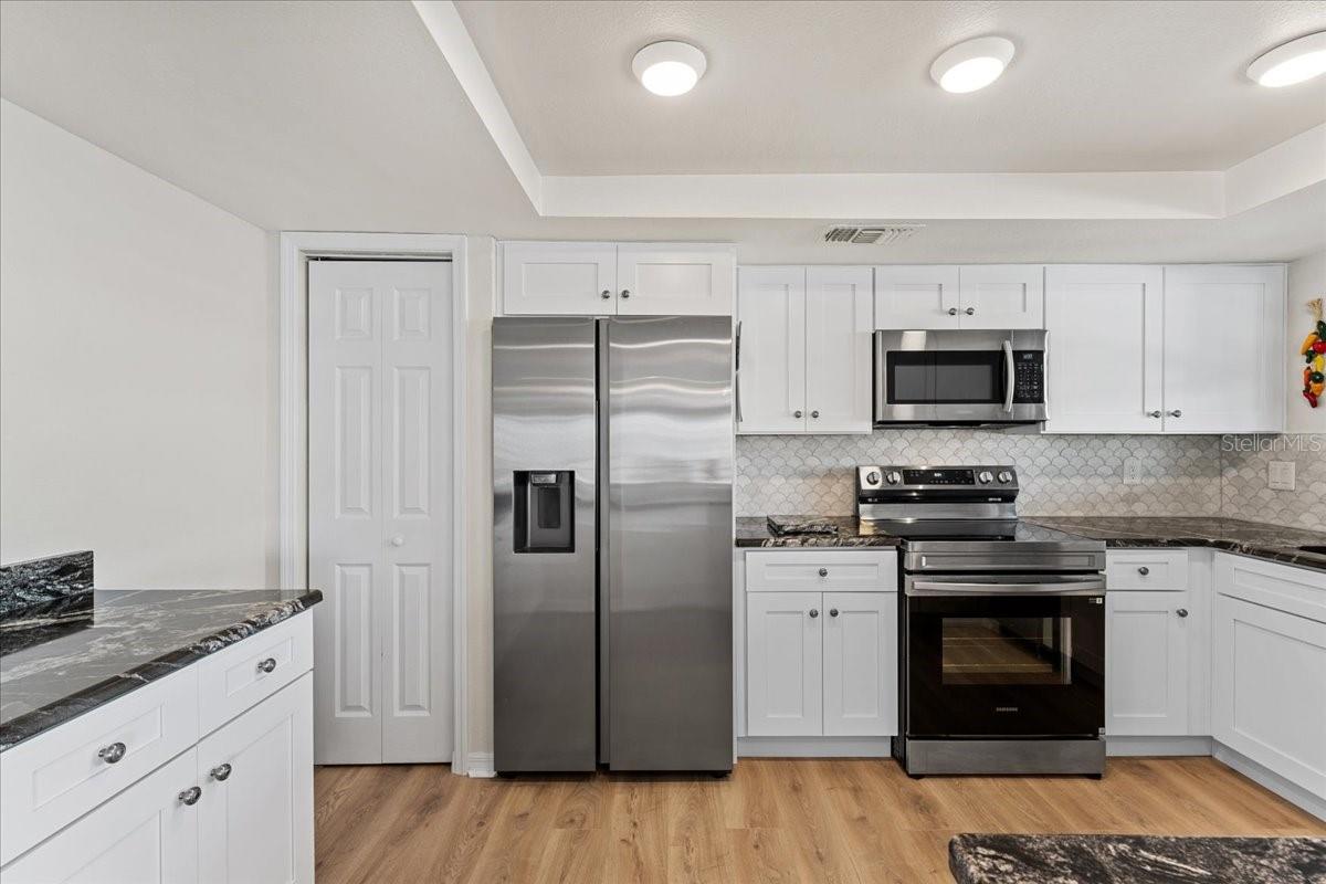 FLOR A MAR - Residential