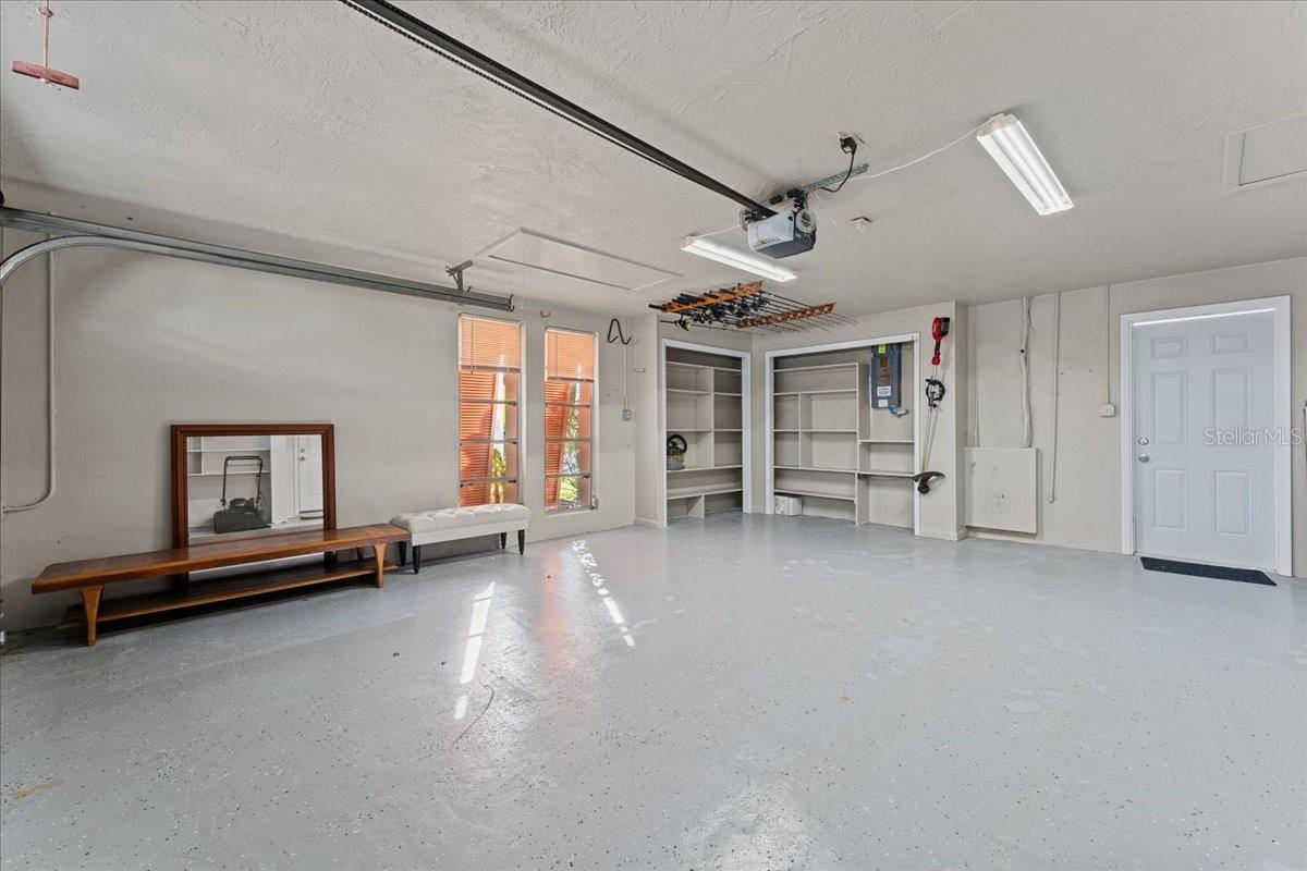 FLOR A MAR - Residential