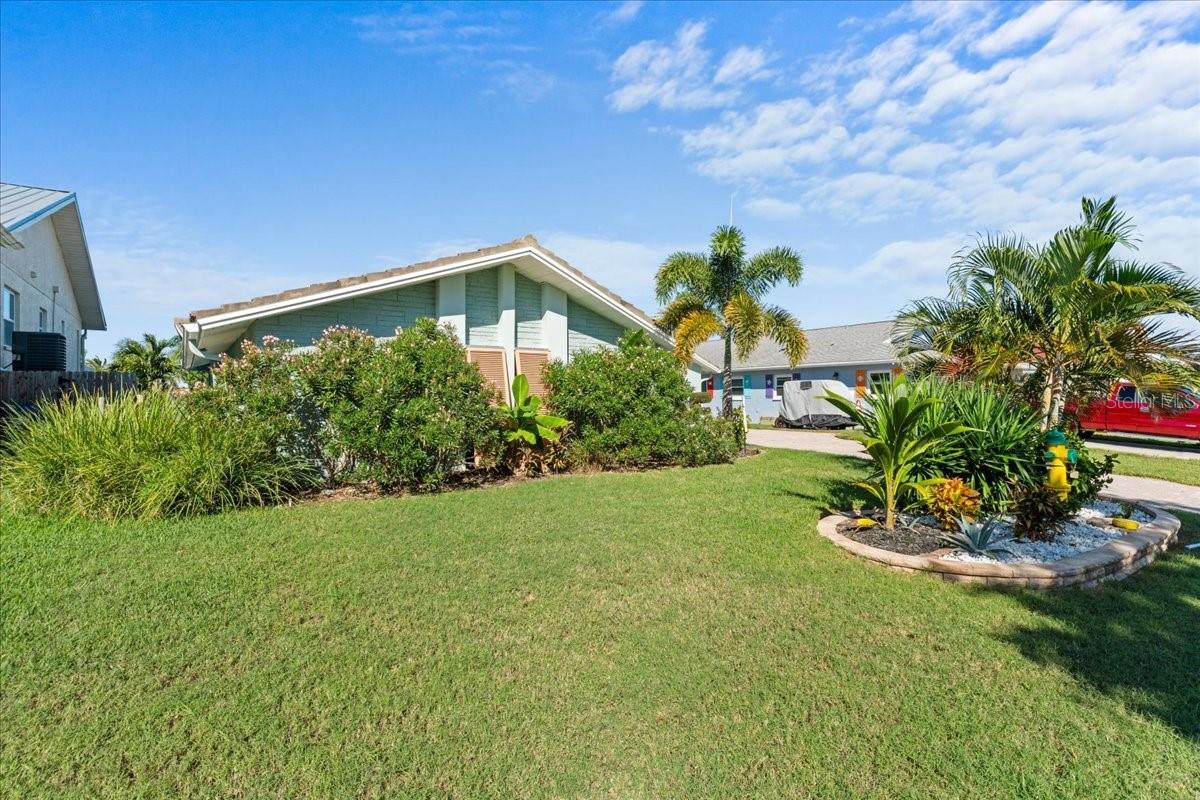 FLOR A MAR - Residential