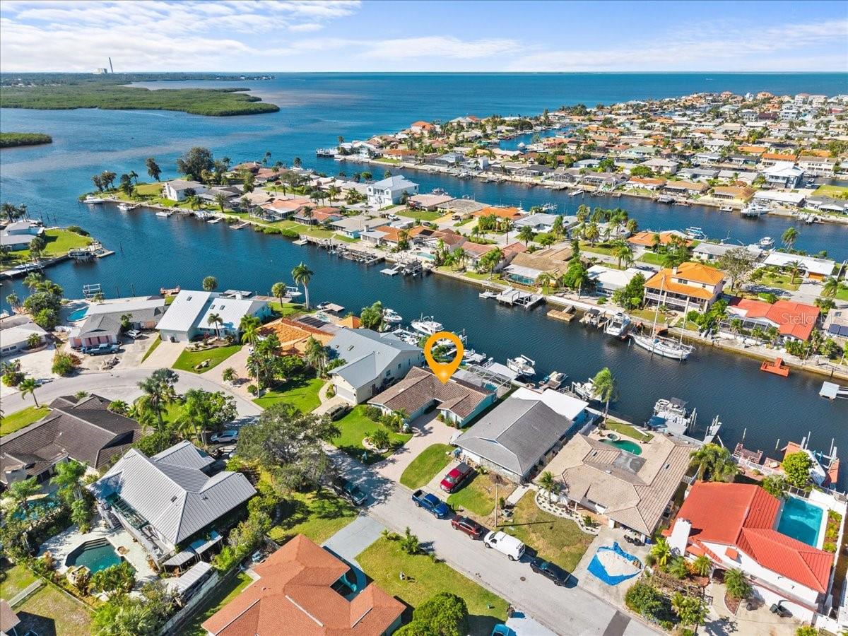 FLOR A MAR - Residential