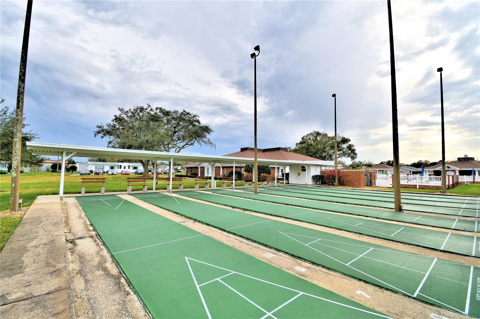 COLONNADES PH 01 - Residential