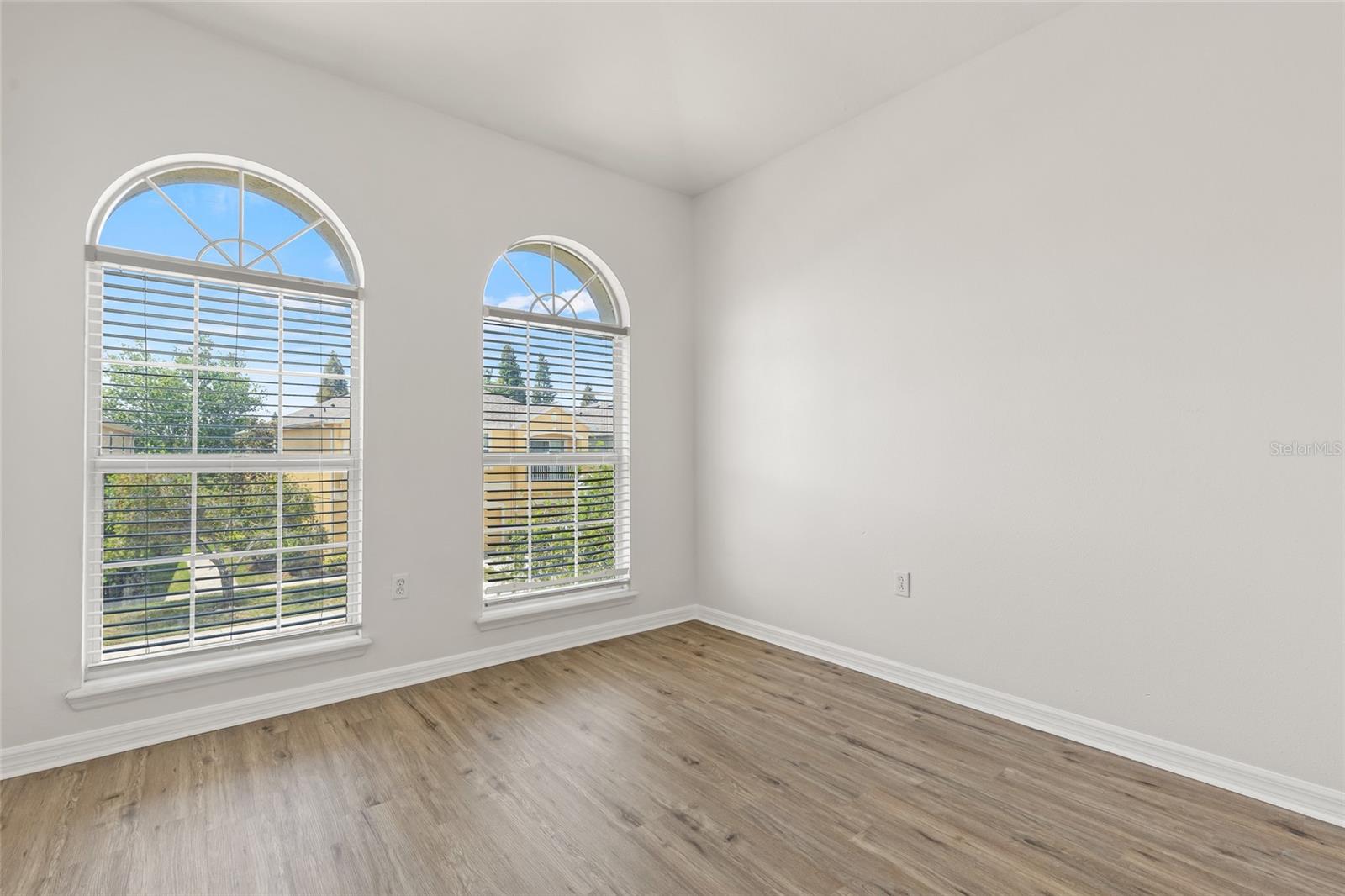 EAGLE PALM THE PRESERVE NORTH - Residential