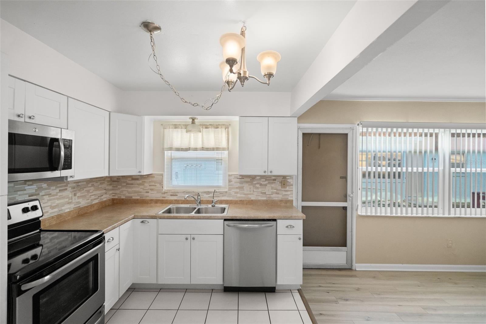 VENDOME VILLAGE - Residential