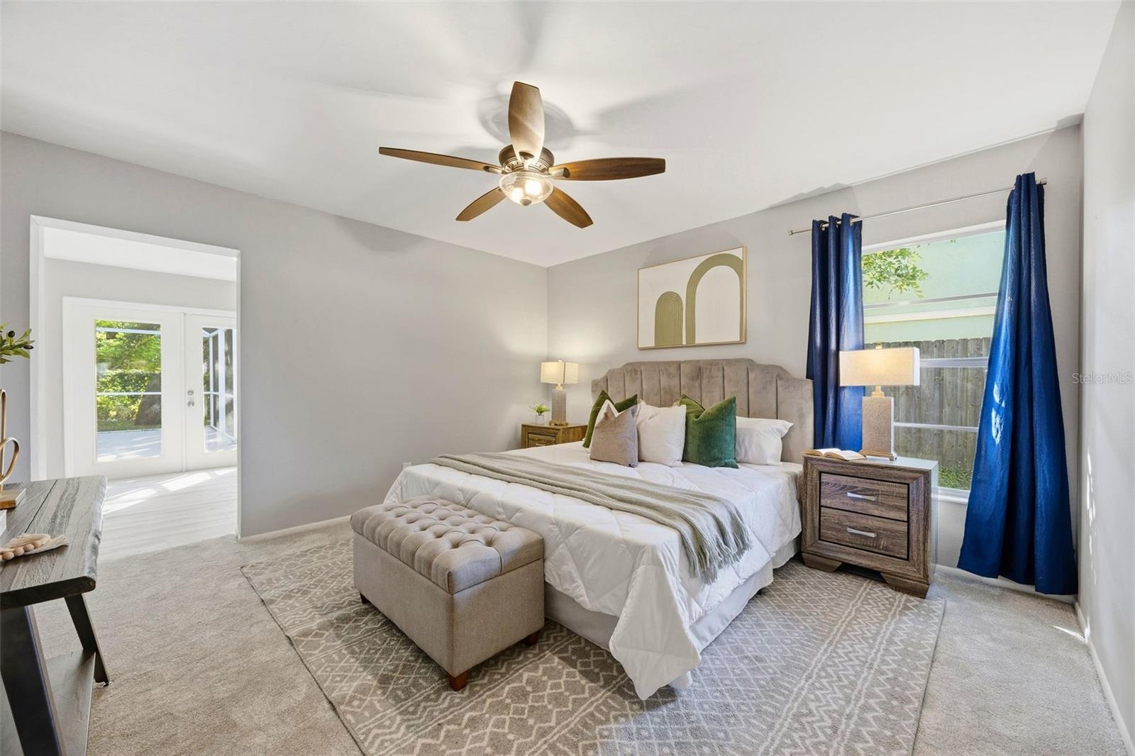 MANATEE OAKS - Residential