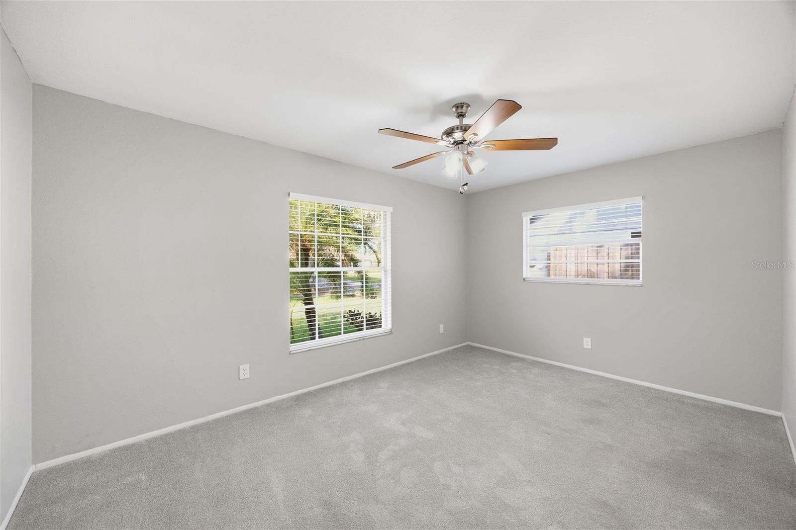 MANATEE OAKS - Residential