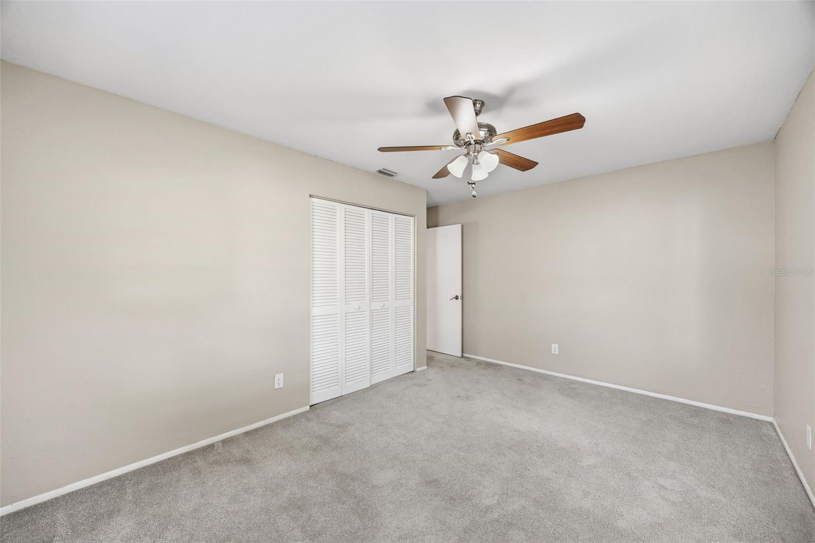 MANATEE OAKS - Residential