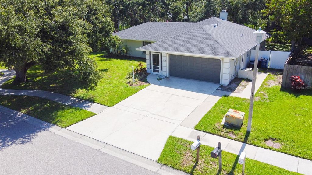 Photo of 4913 32nd Street E, Bradenton, FL 34203 (MLS # A4657083)