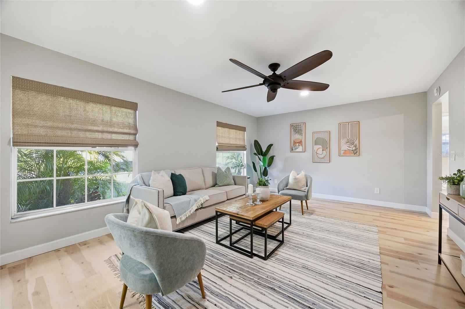 MANATEE OAKS - Residential