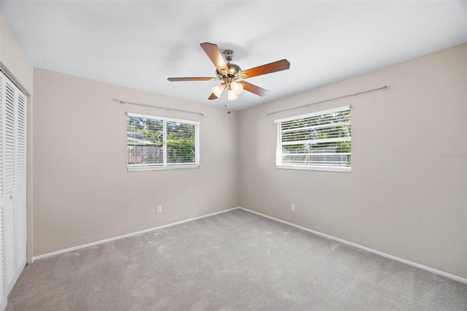 MANATEE OAKS - Residential