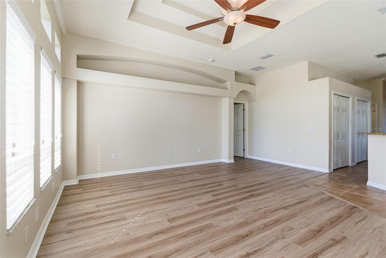 LA PALOMA VILLAGE UNIT 2 PH - Residential