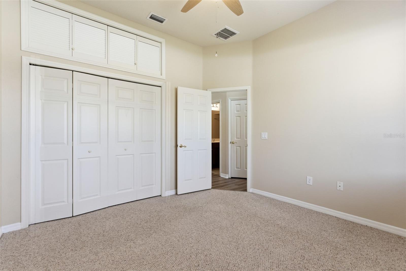 LA PALOMA VILLAGE UNIT 2 PH - Residential