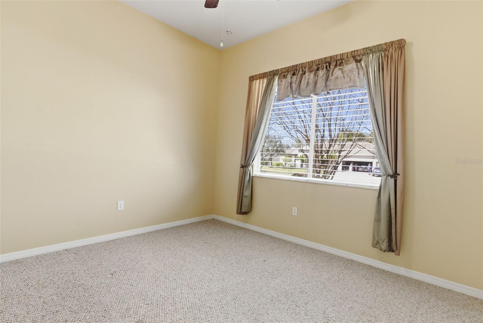 LA PALOMA VILLAGE UNIT 2 PH - Residential