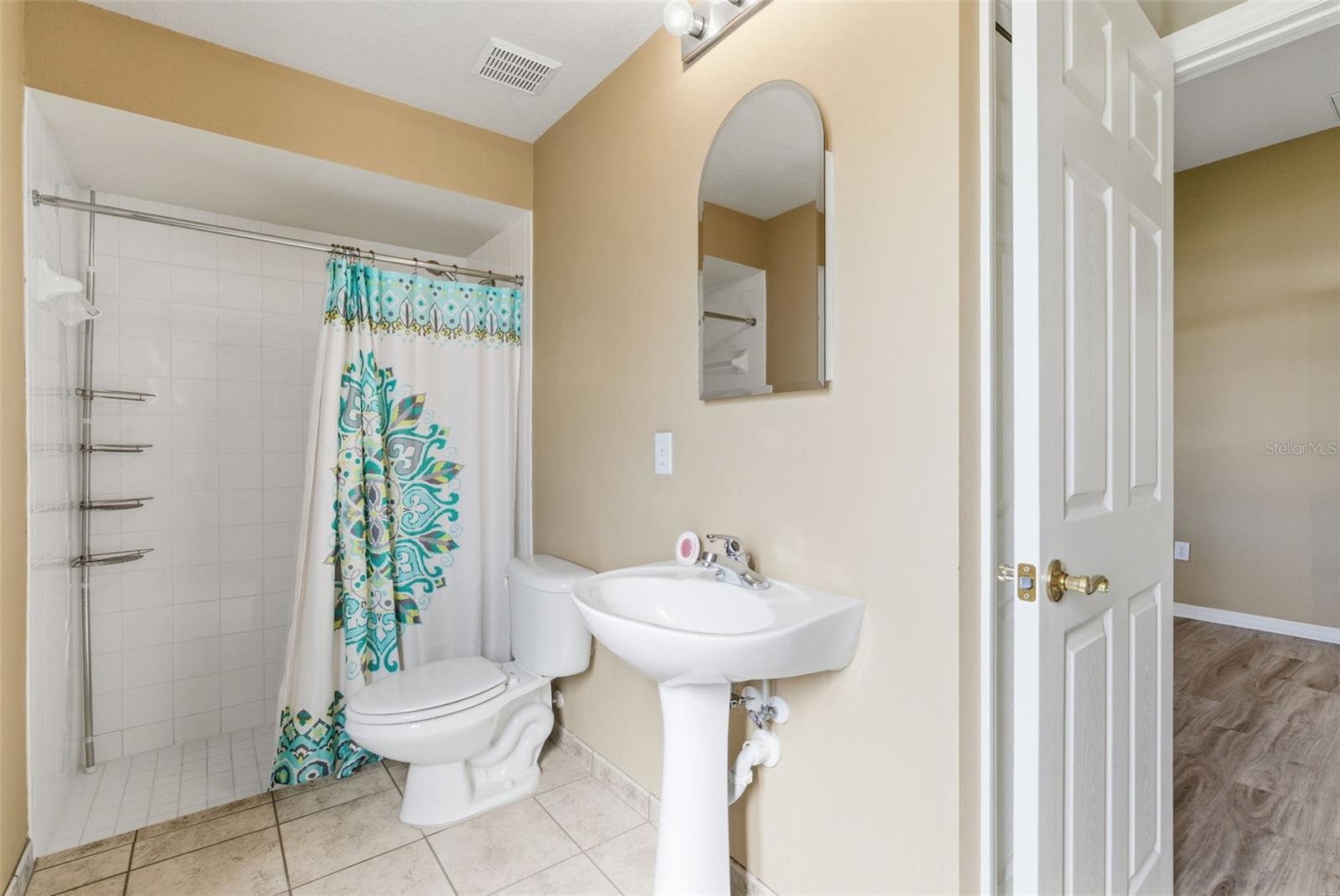 LA PALOMA VILLAGE UNIT 2 PH - Residential