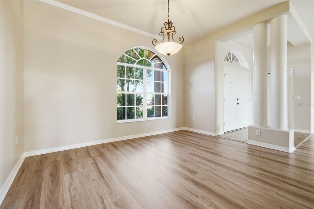 Photo of 915 Vista Verde Lane, Sun City Center, FL 33573 (MLS # TB8473475)
