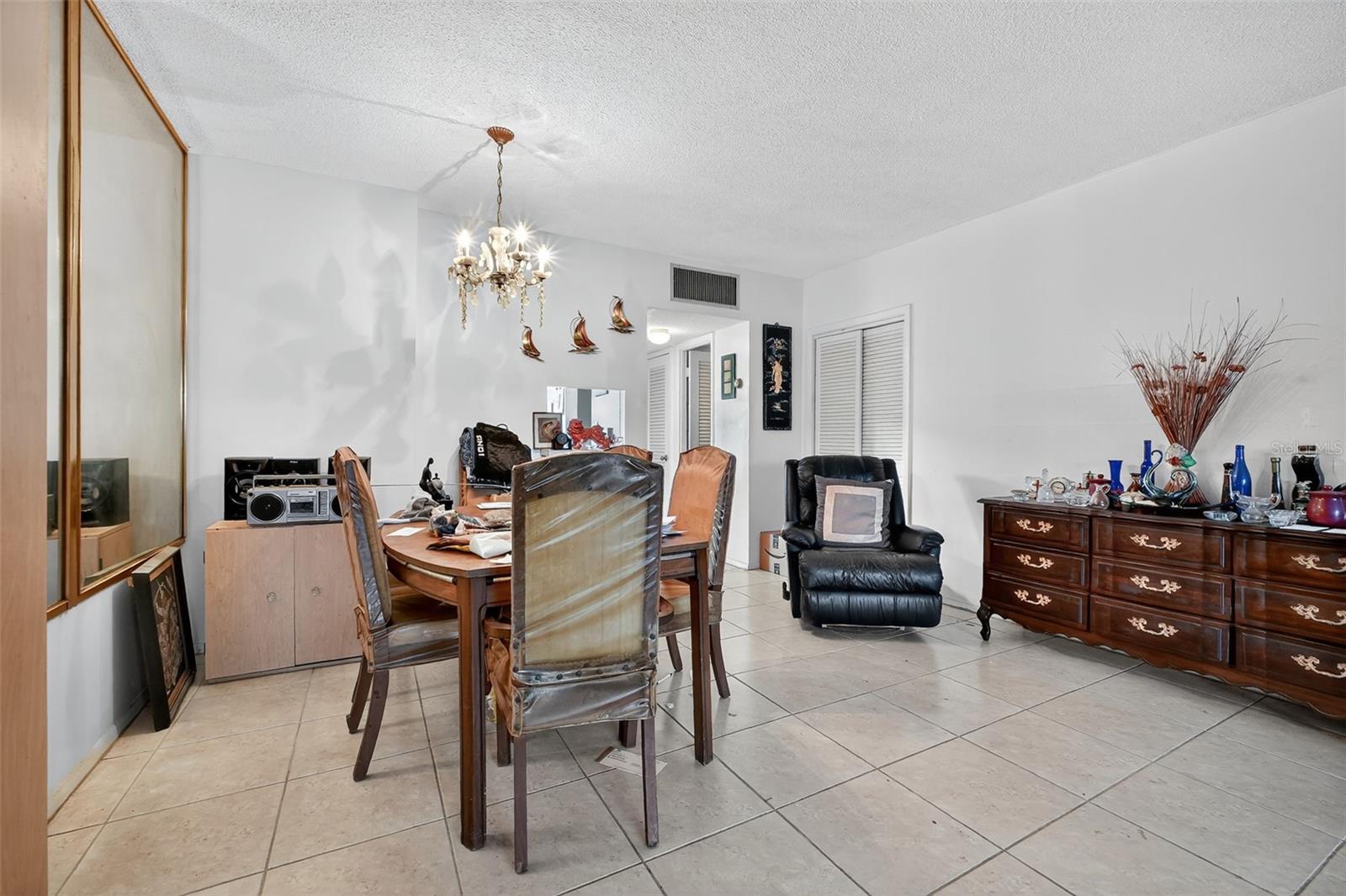 RIVER HOUSE - Residential