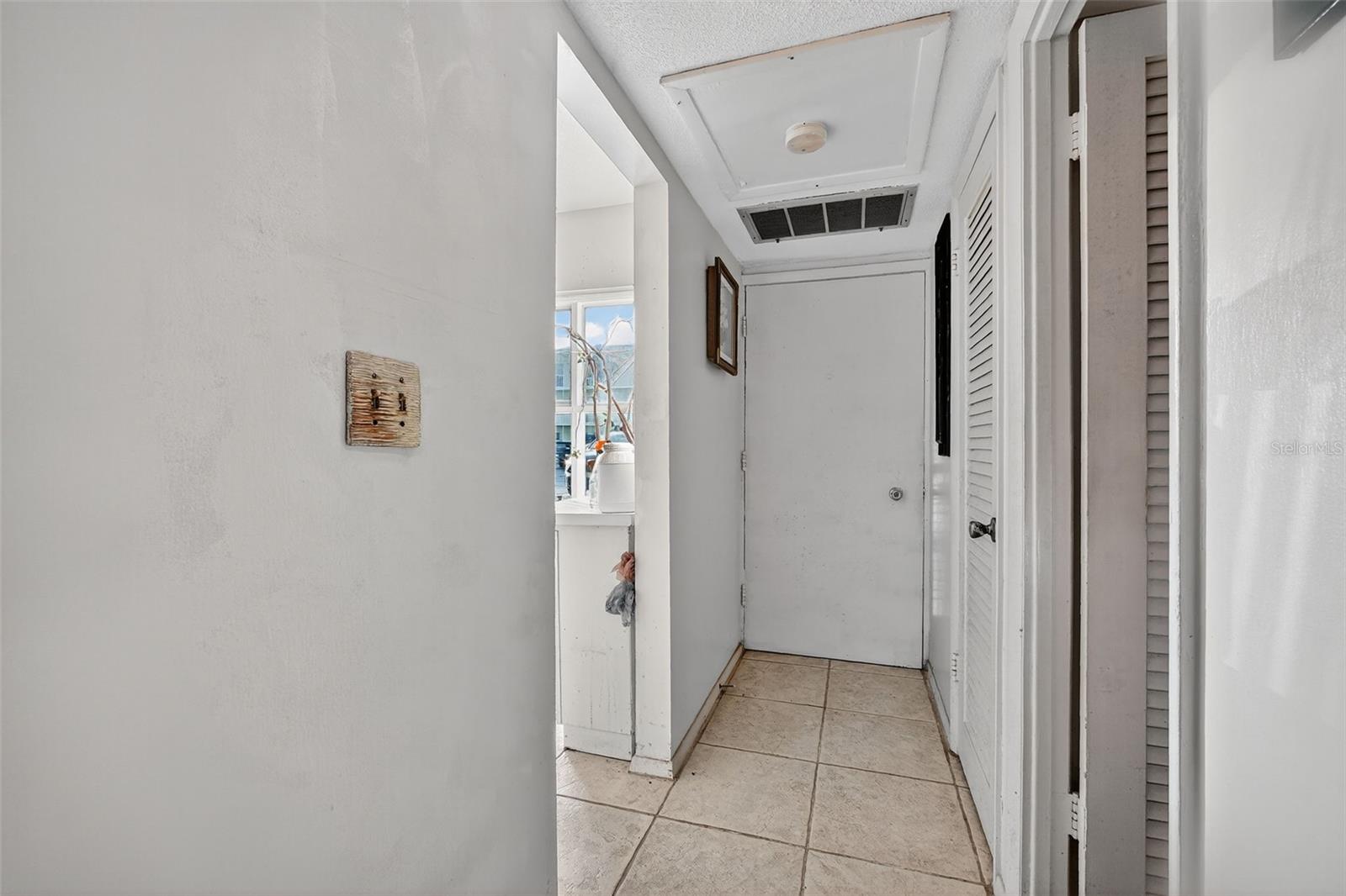 RIVER HOUSE - Residential