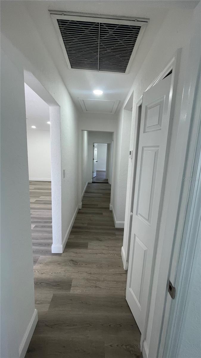 WINTER GARDEN SHORES REP - Residential