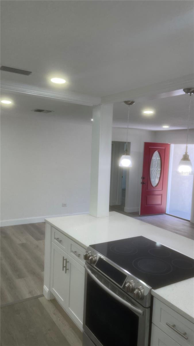 WINTER GARDEN SHORES REP - Residential