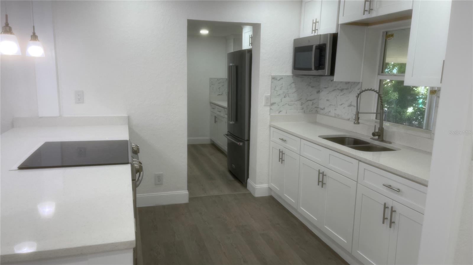 WINTER GARDEN SHORES REP - Residential