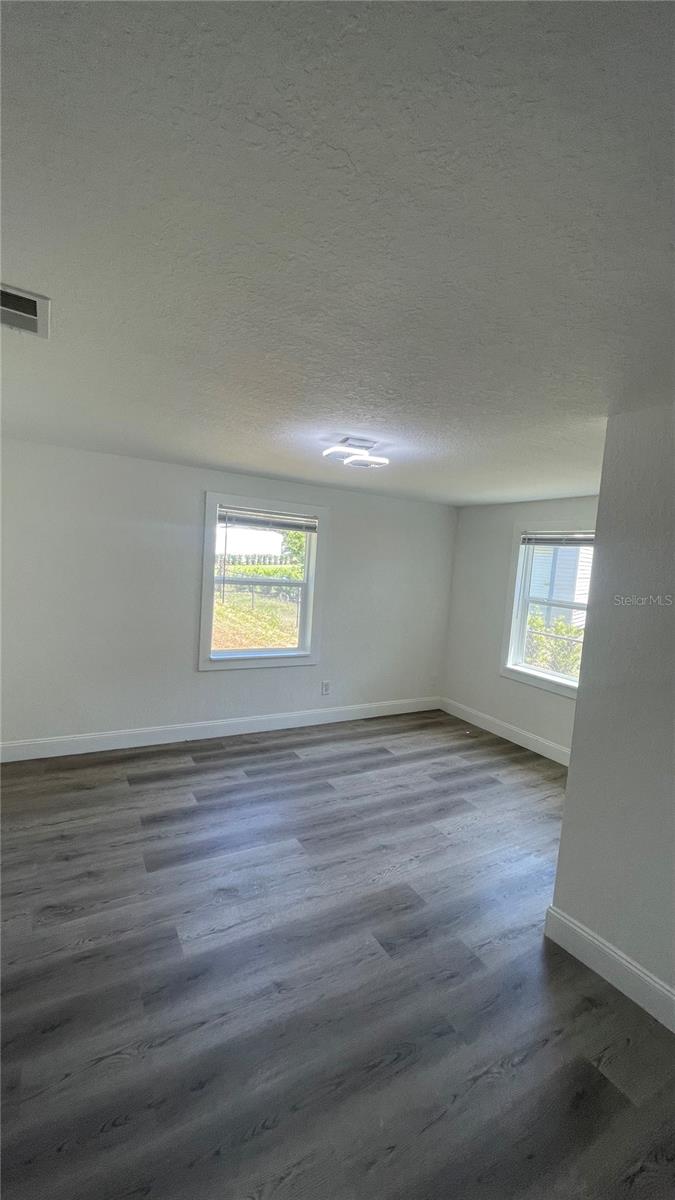 WINTER GARDEN SHORES REP - Residential