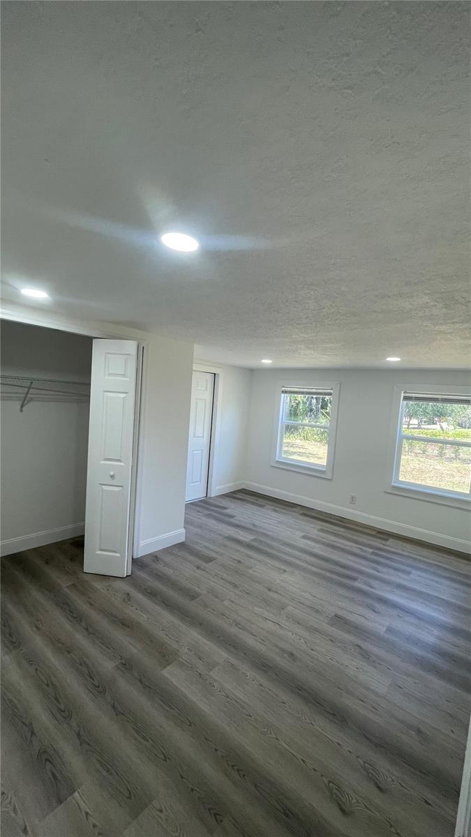 WINTER GARDEN SHORES REP - Residential