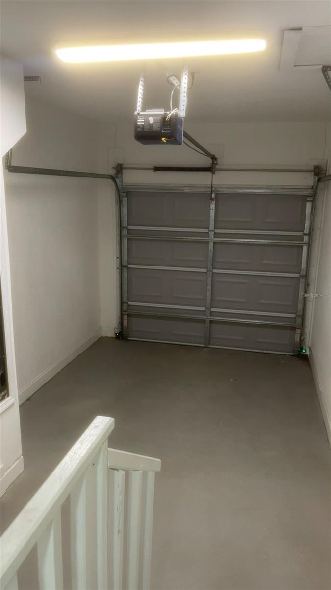 WINTER GARDEN SHORES REP - Residential