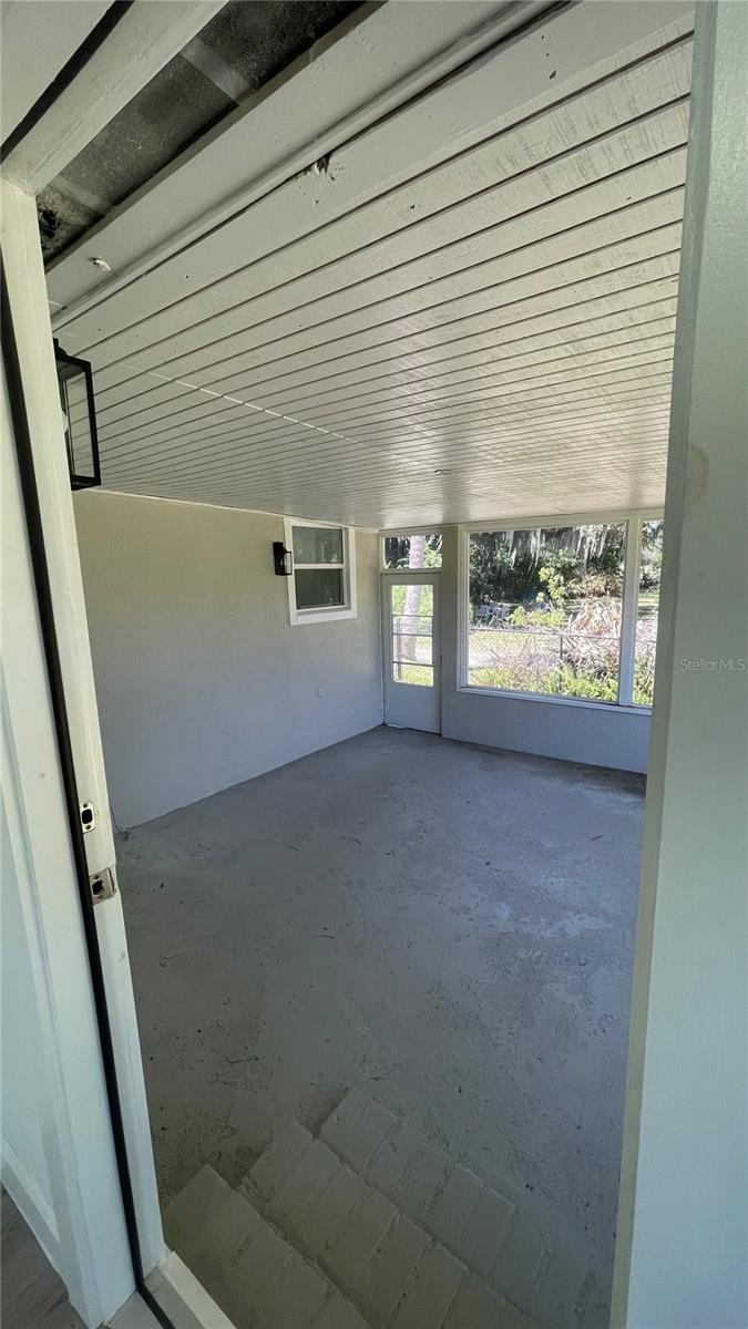 WINTER GARDEN SHORES REP - Residential