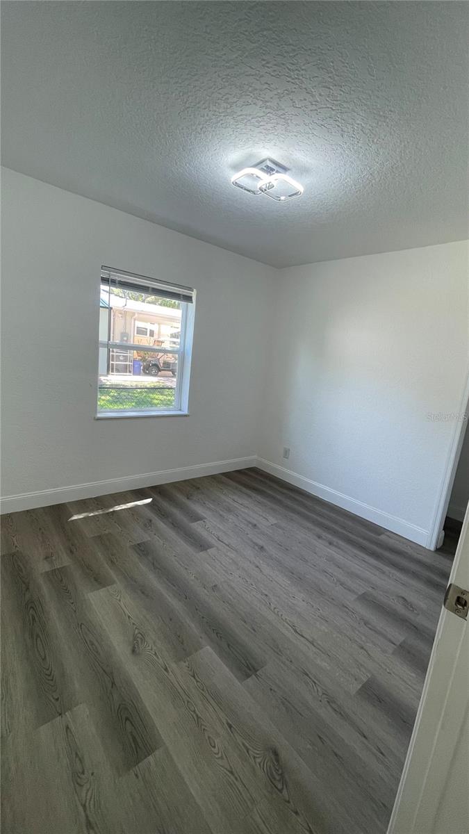 WINTER GARDEN SHORES REP - Residential