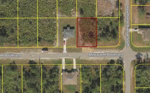 881 MILWAUKEE BOULEVARD LEHIGH ACRES FL 33974