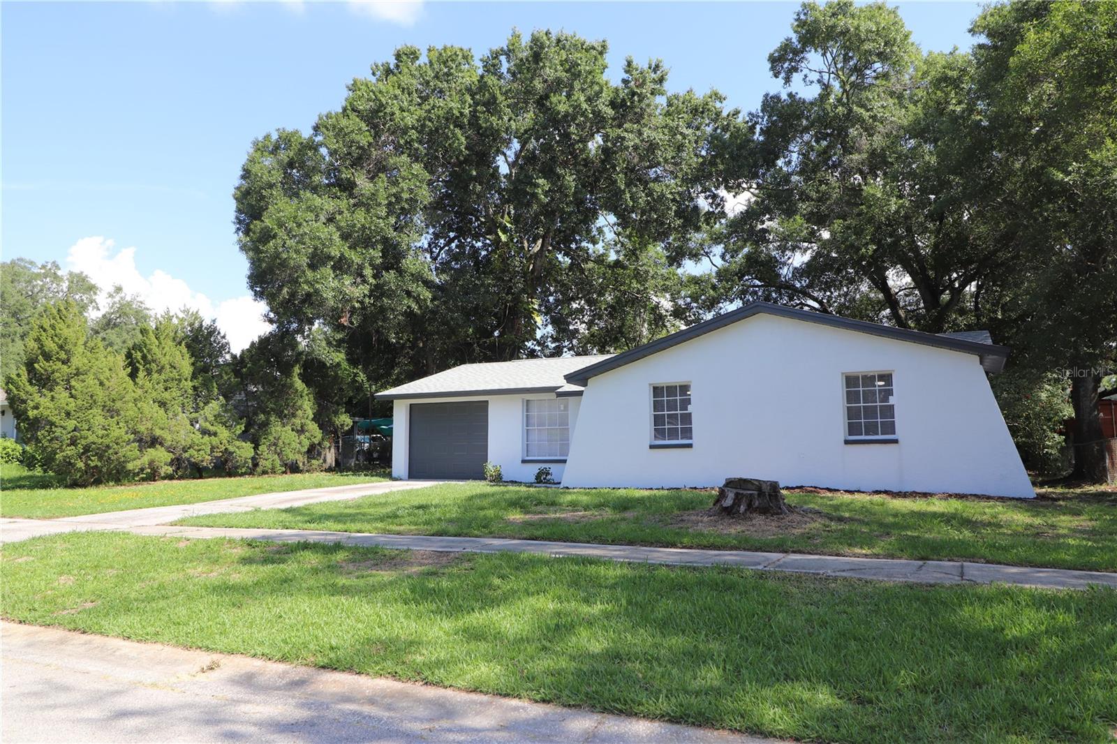 Photo 3 of 23 of 3432 DANNY BRYAN BOULEVARD house