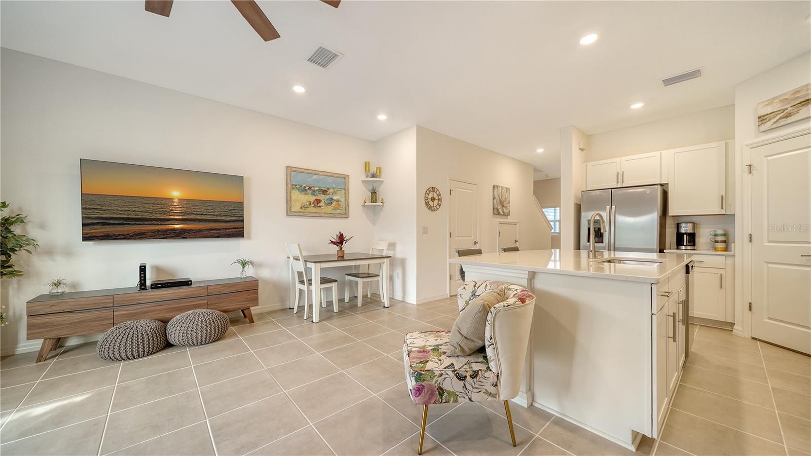 8533 LUNAR SKYE STREET