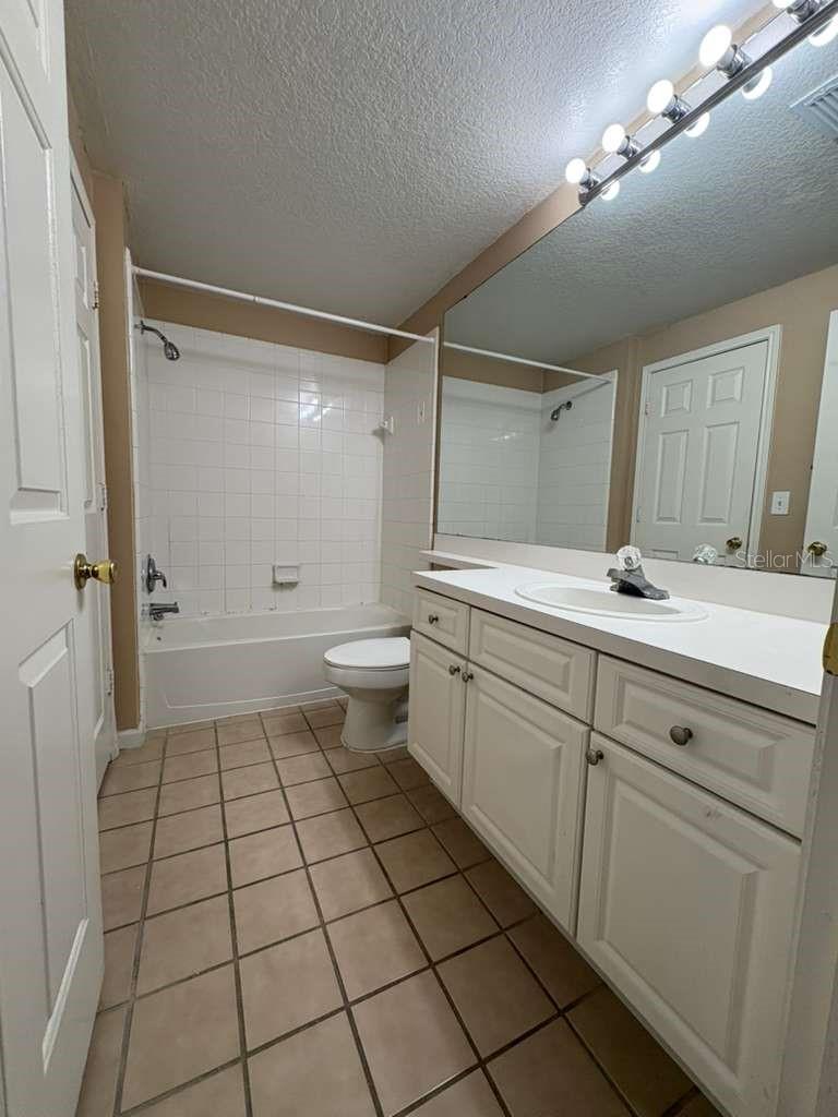 CAPRI/HUNTERS CRK CONDO - Residential Lease