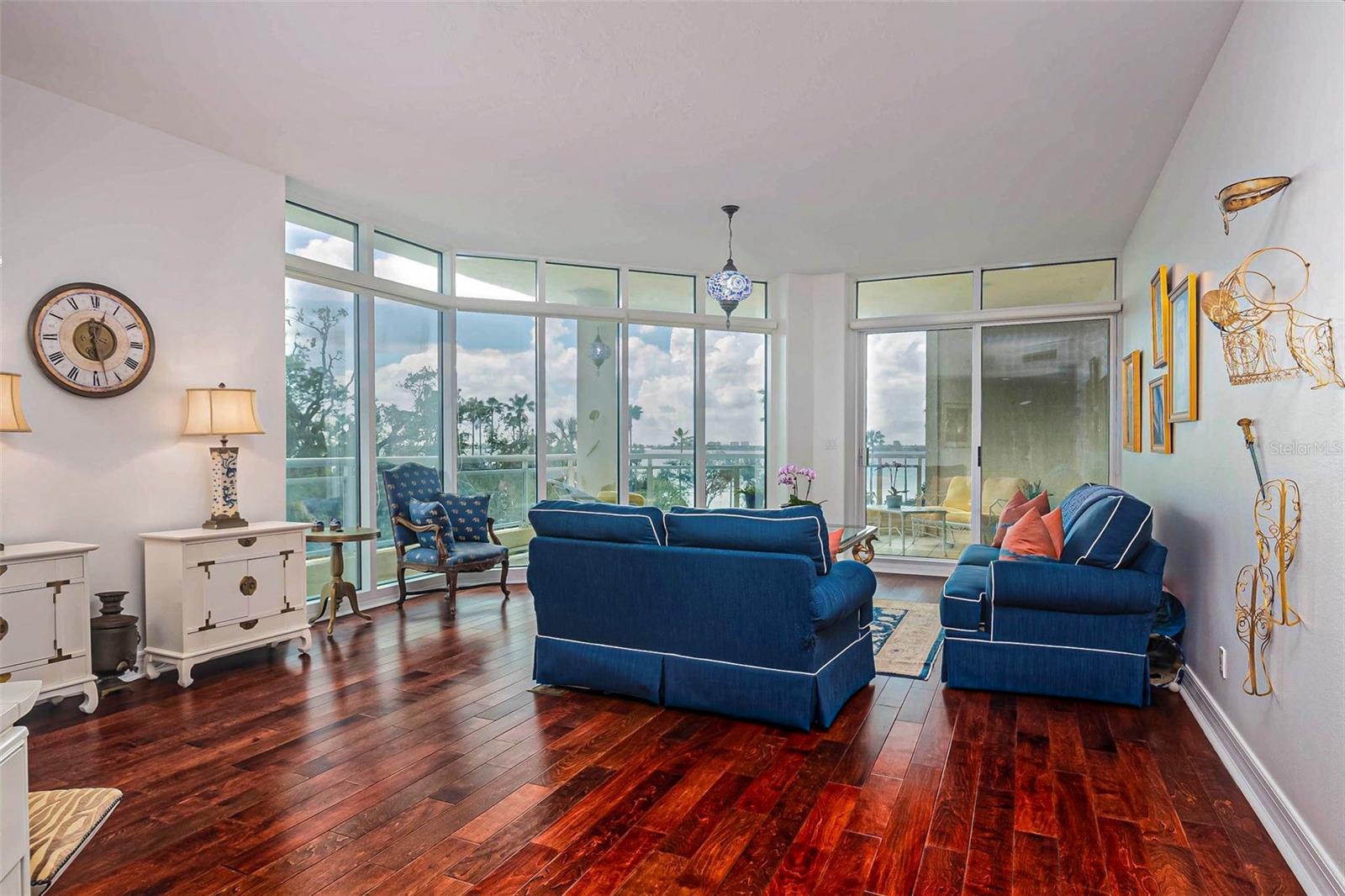 SARABANDE - Residential