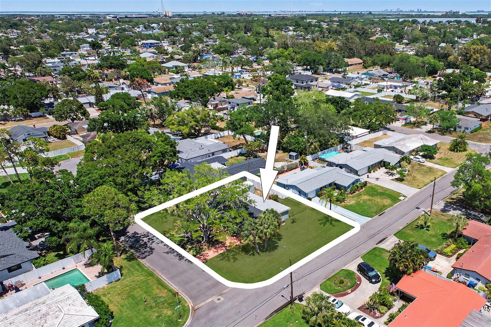 RIVIERA THE - Residential