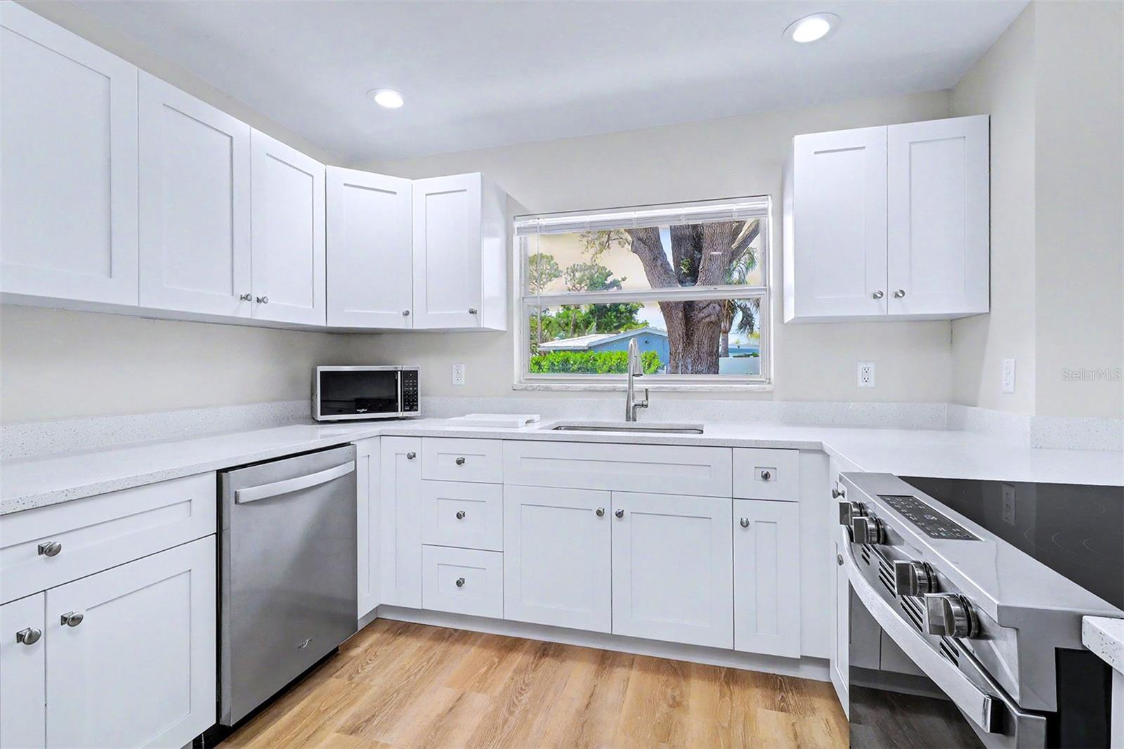 RIVIERA THE - Residential