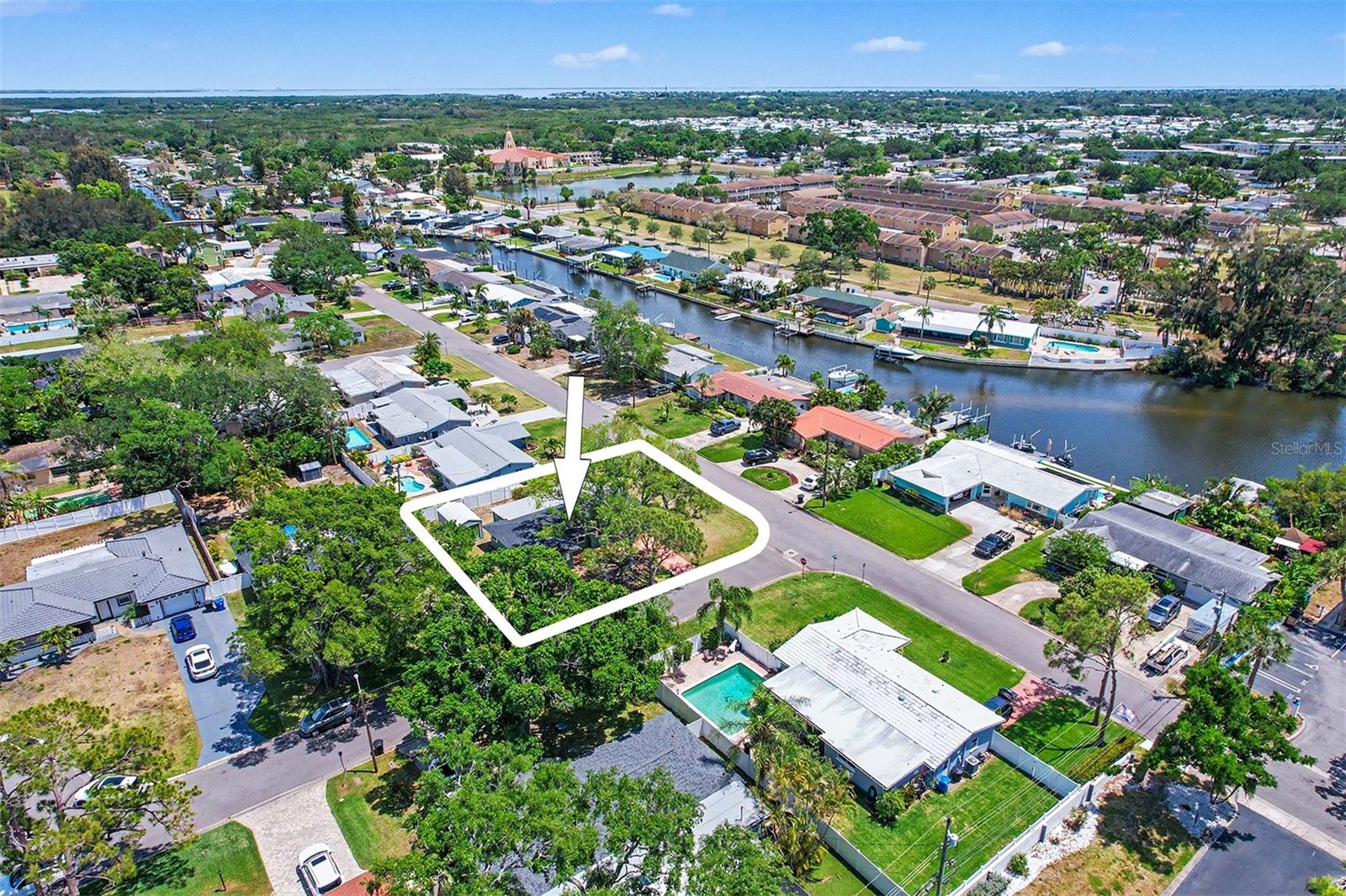 RIVIERA THE - Residential