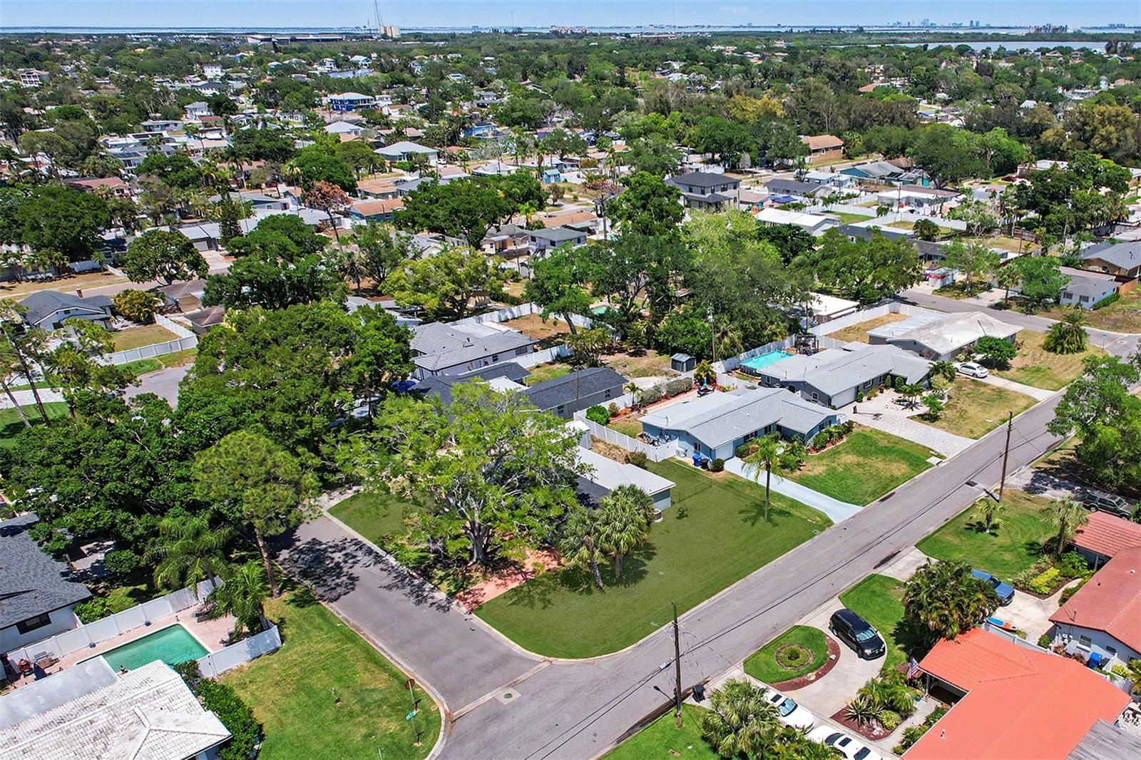 RIVIERA THE - Residential