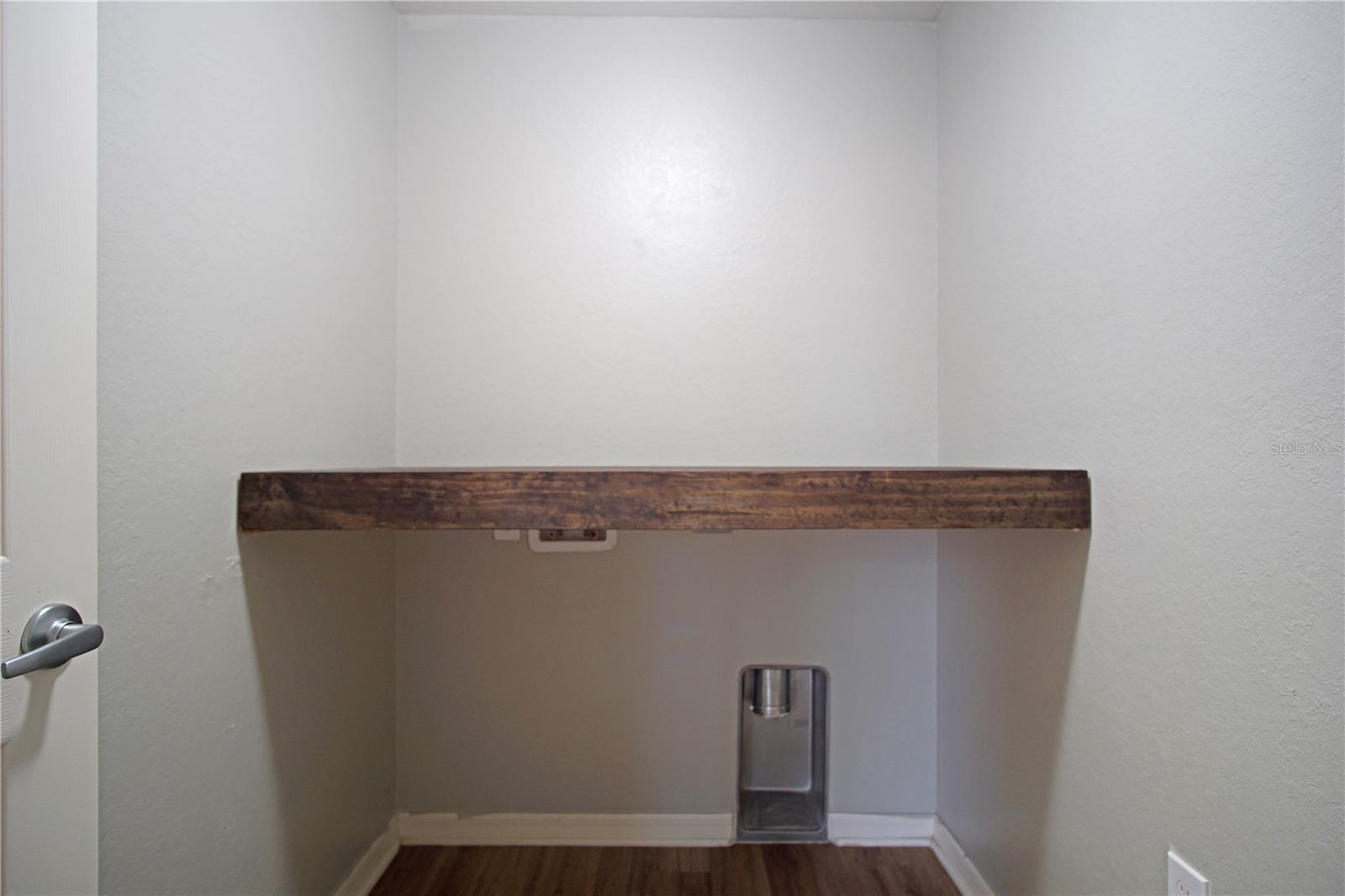 HIGHLAND MEADOWS 4B - Residential Lease